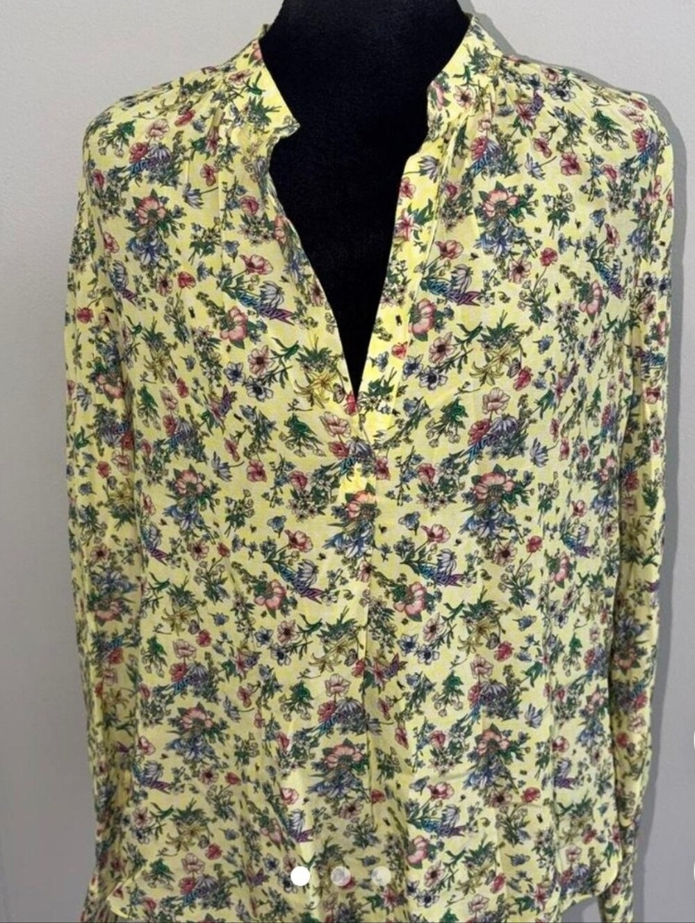Zadig & Voltaire Light Yellow Green Floral V-Neck Blouse - Size Small